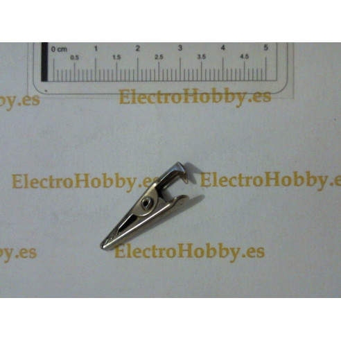 Parte metálica sin funda de las pinzas de cocodrilo